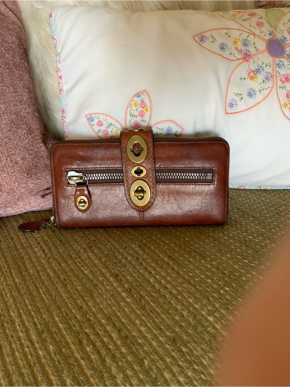 Vintage Coach Lily Legacy Turnlock Wallet Whisky